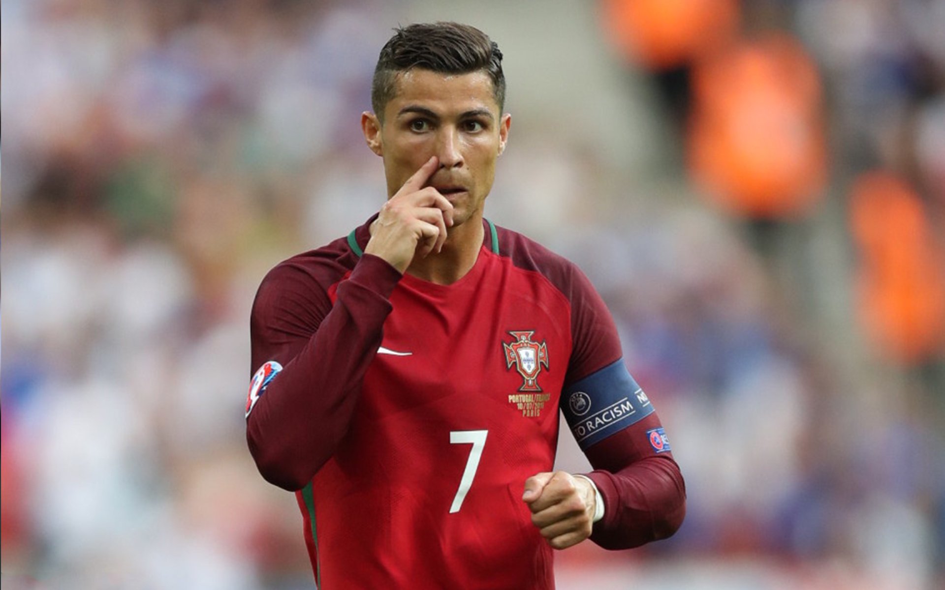 英超争冠之夜,当福克斯的稳定输出,成为照亮终点的唯一灯火