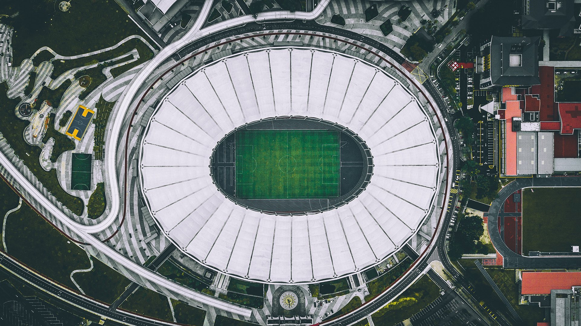 沙漠风暴席卷南美劲旅,阿联酋碾压哥伦比亚,佩德里率队锁定2026世界杯C组头名